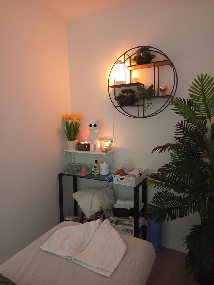 חדר עיסוים ליחיד - אלפא קליניק