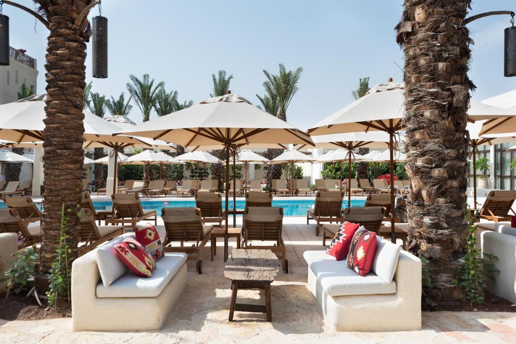 פינות ישיבה חיצונית - ספא קדמא