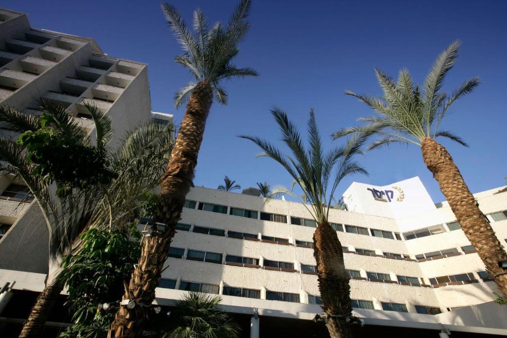 חזית המלון - ספא קיסר אילת