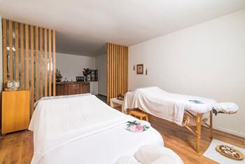 חדר טיפולים - ספא טומוקו