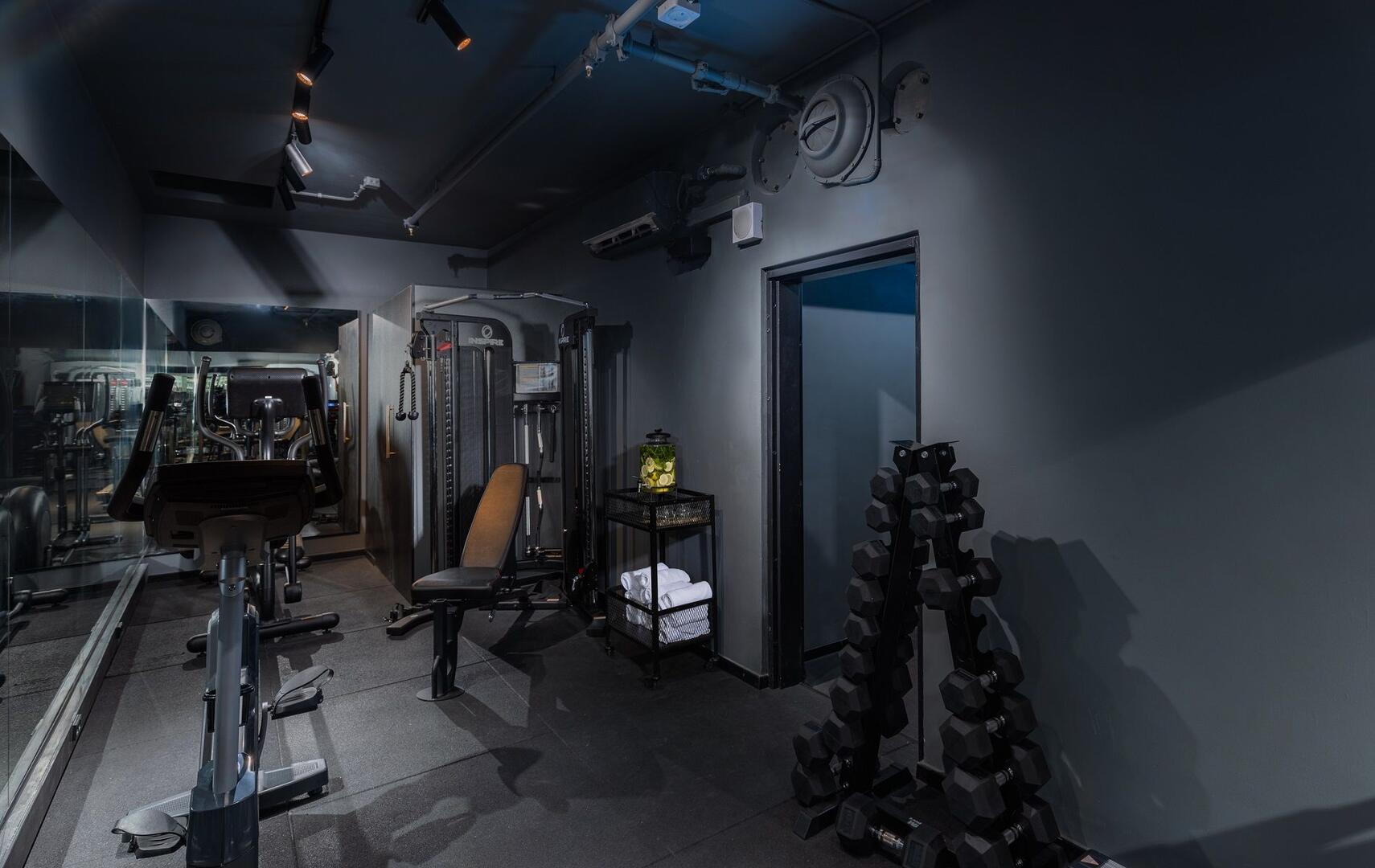 חדר כושר - ספא מחנה יהודה