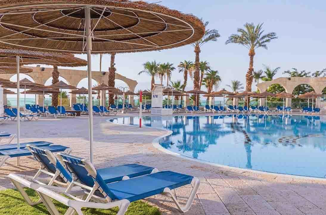 בריכה חיצונית - ספא אינגוי