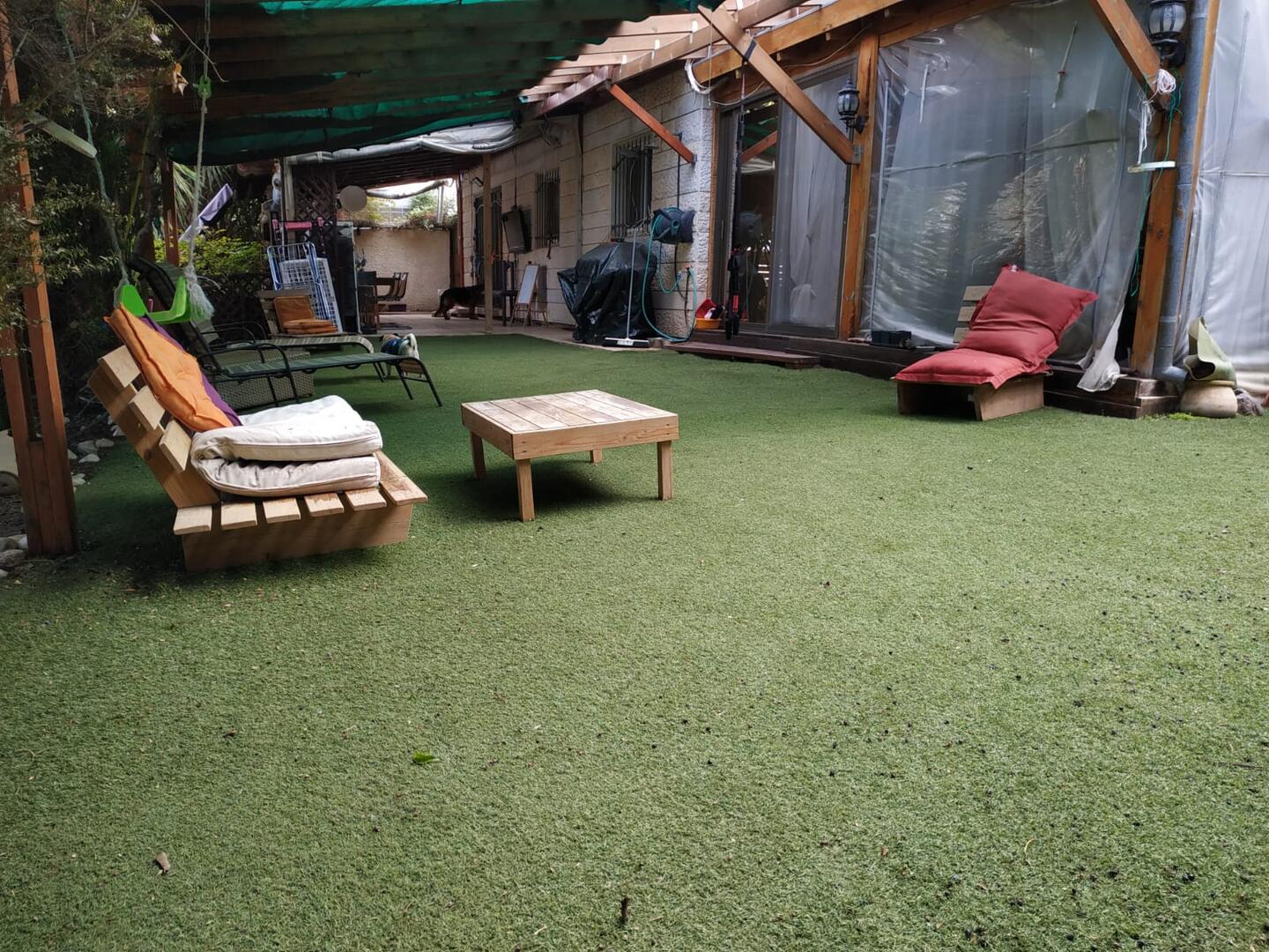 פינות ישיבה - ספא אדומים