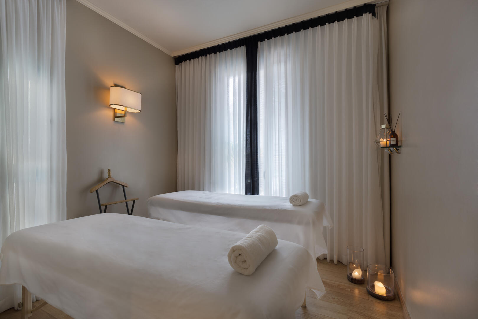 חדר טיפולים - ספא ביץ האוס