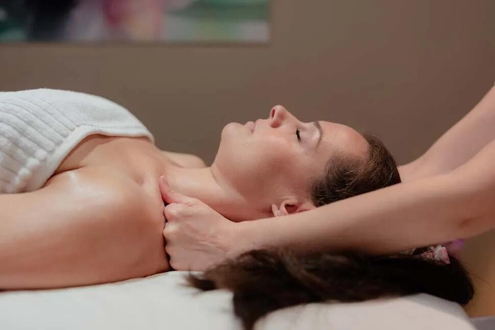עיסוי שוודי - ספא אושן