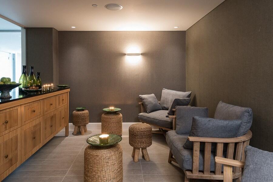 פינות ישיבה - ספא יו בוטיק