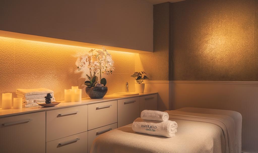 חדר טיפולים יחיד  - אמרלד ספא במלון דן פנורמה תל אביב