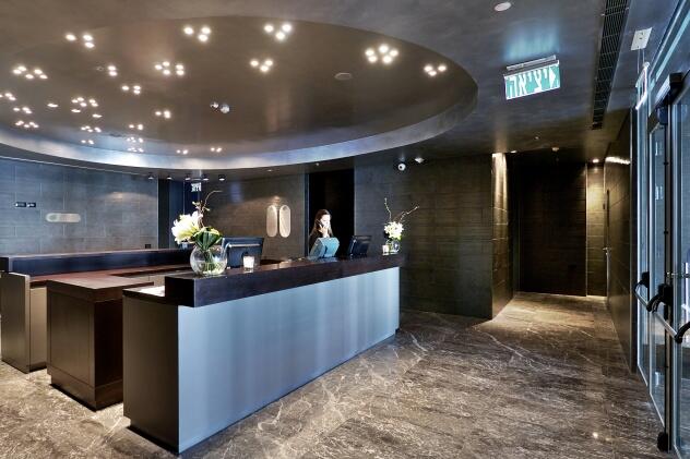 עמדת קבלה - ספא יערות הכרמל תל אביב