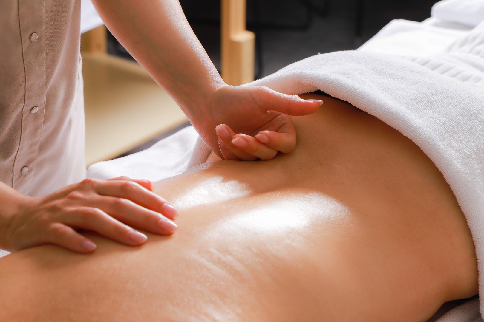 עיסוי קלאסי - ספא רמדה נצרת