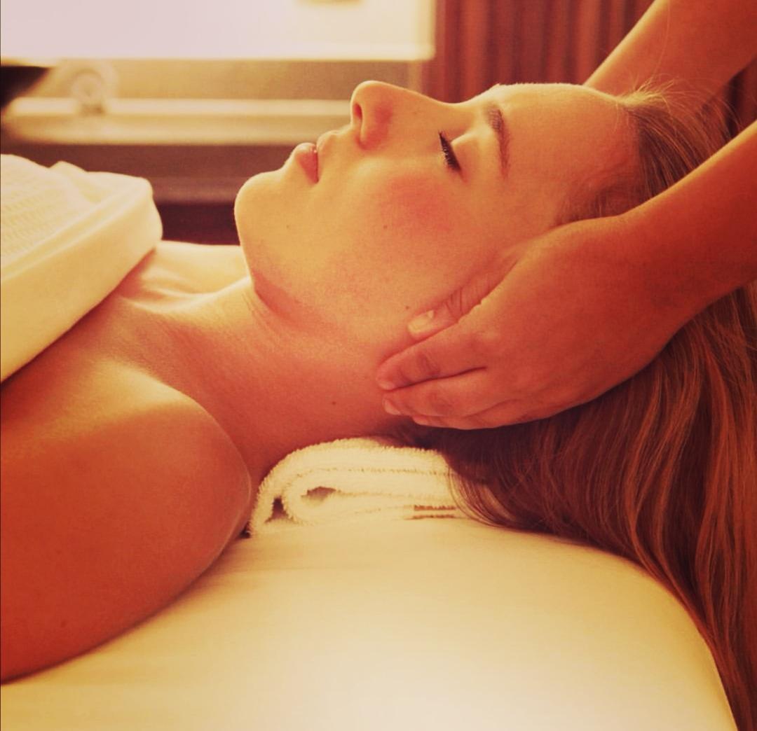 עיסוי שוודי - JHA SPA דן פנורמה אילת