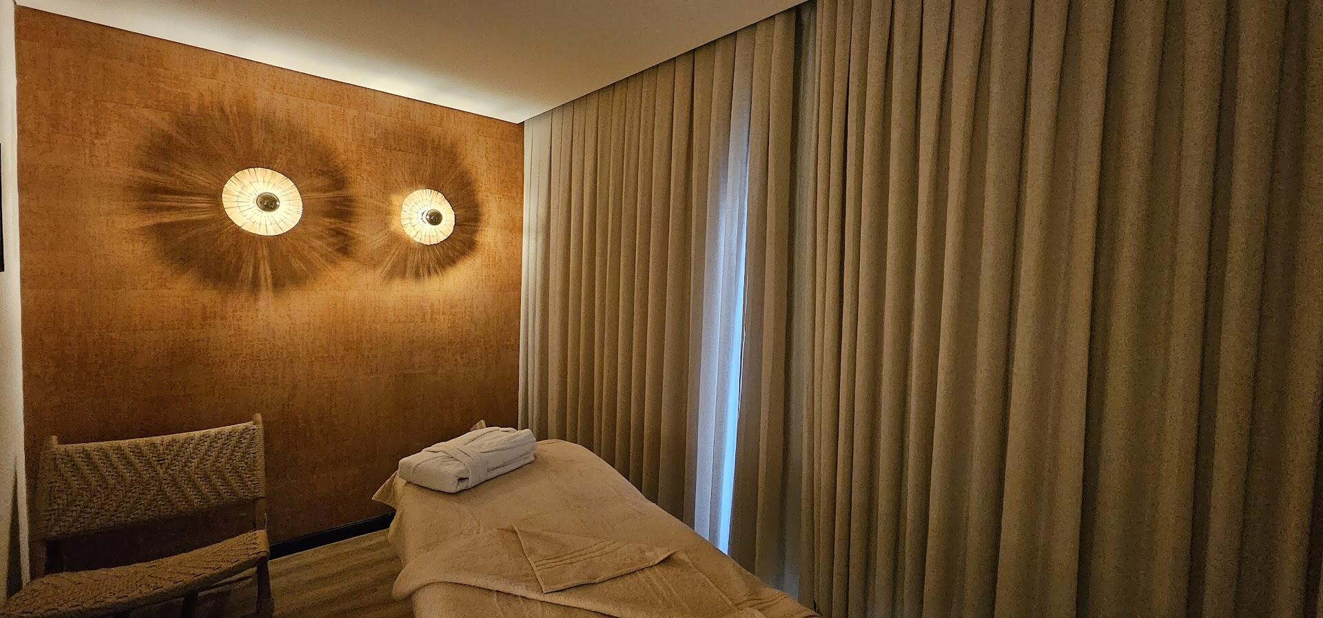 חדר עיסוים יחיד - ספא אואזיס במלון נובה