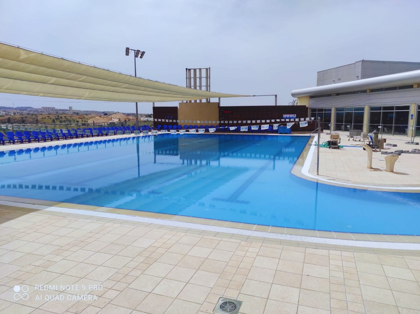 בריכה חיצונית - ספא רמת רחל