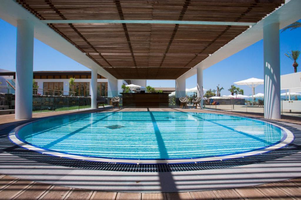 בריכת המלון - ספא במלון סטאי כנרת