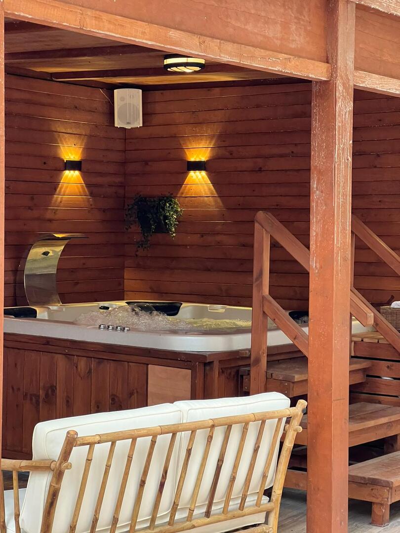 ג'קוזי - ספא כרמלה בוטיק