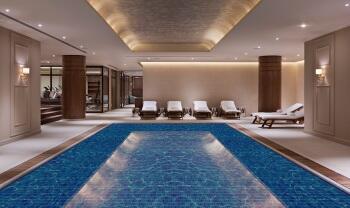 בריכה פנימית - ספא הרברט סמואל ירושלים