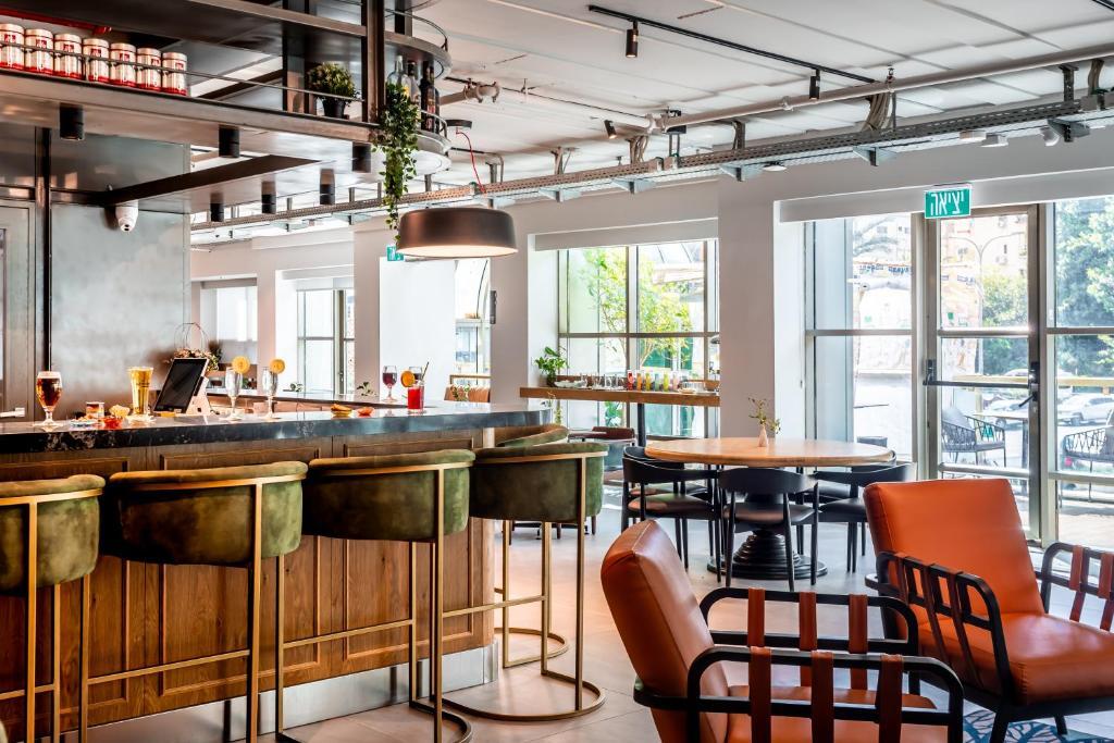 לובי ספא רוקסון במלון רוקסון אורבן רמת גן