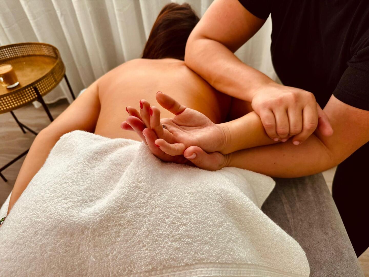 עיסוי שוודי - ספא ידושן