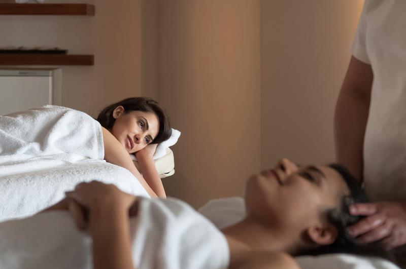 עיסוי זוגי -ספא הולמס פלייס רחובות