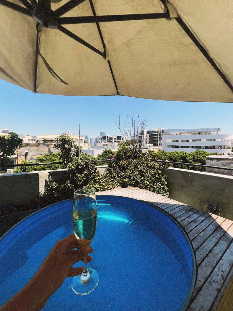 ג'קוזי - ספא במלון הבוטיק אסמבלאז