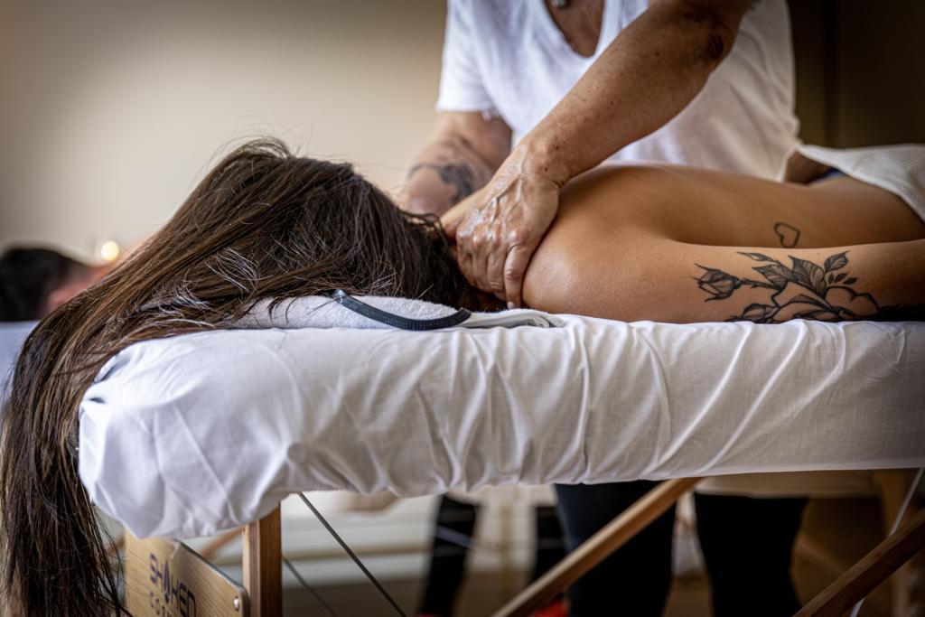 עיסוי שוודי - ספא לאו