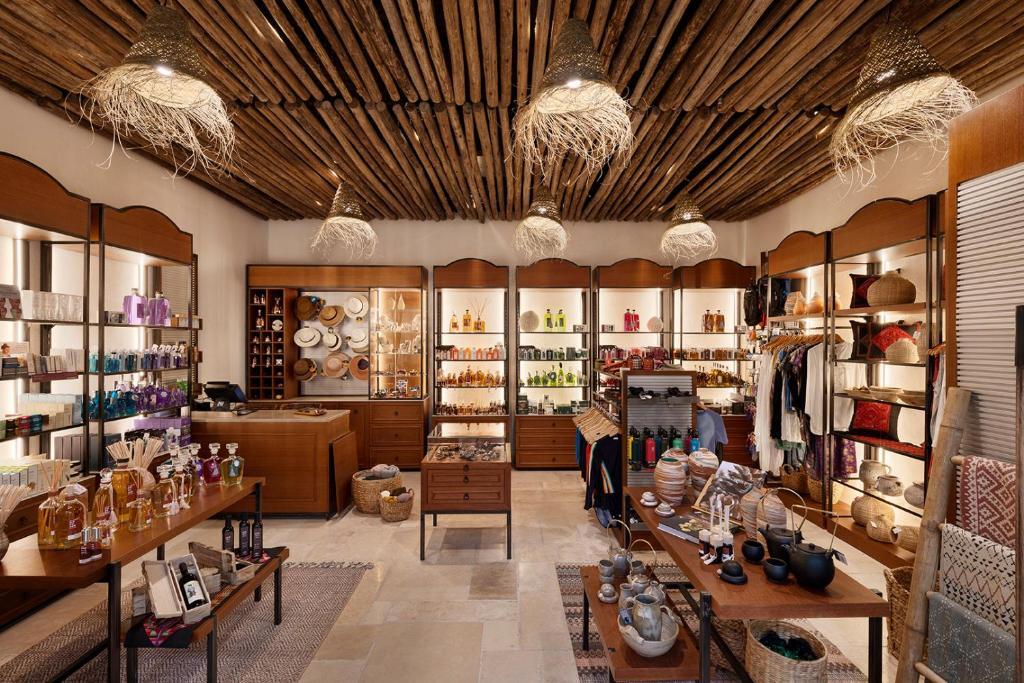 חנות מזכרות - ספא קדמא