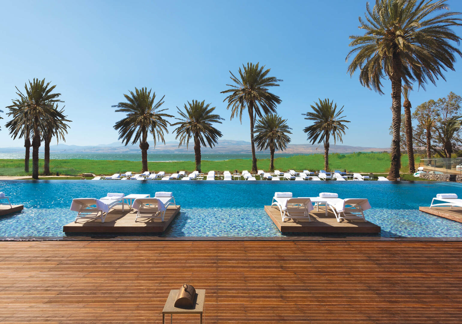 בריכת המלון - ספא במלון סטאי כנרת