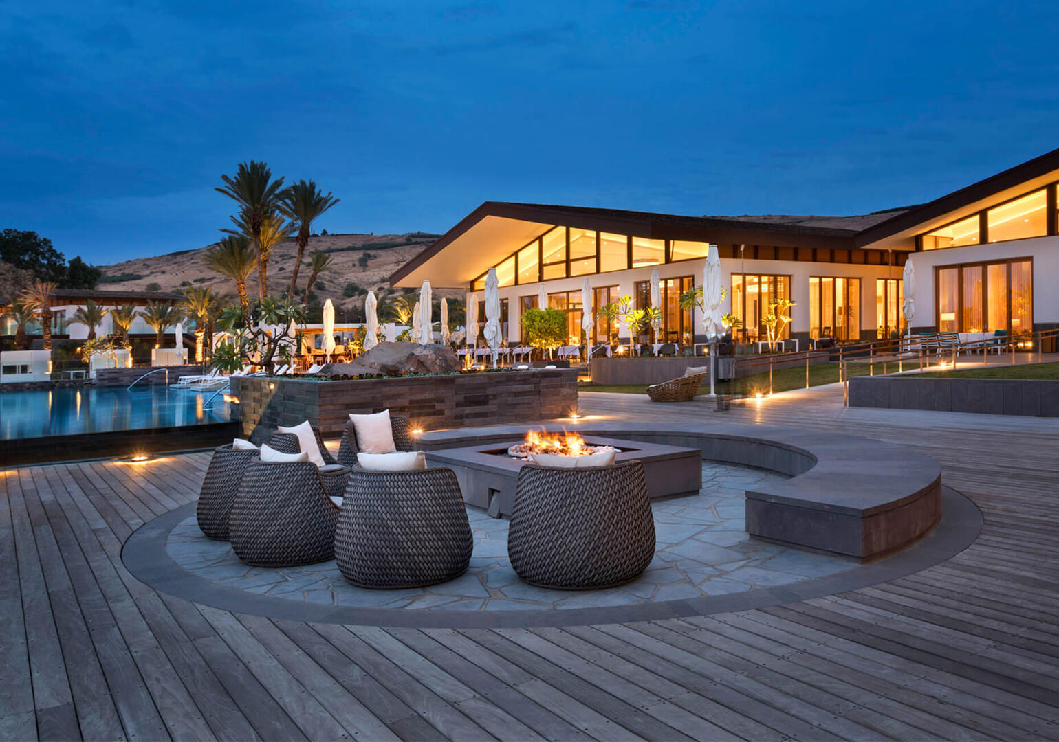 מתחם בריכה חיצוני - ספא במלון סטאי כנרת