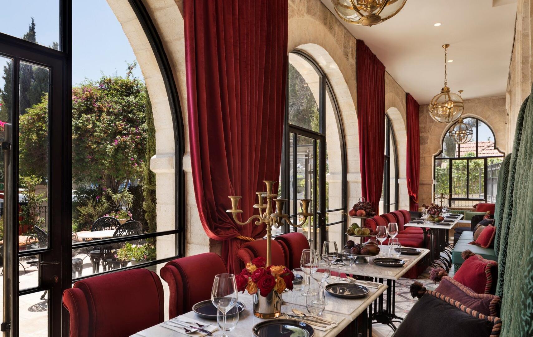 חדר אוכל - ספא וילה בראון