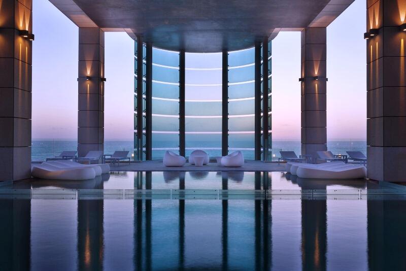 בריכה חיצונית - ספא יערות הכרמל תל אביב