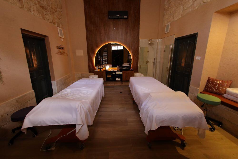 חדר טיפולים זוגי - ספא מדיקל סנטר