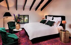 , חדר לינה - ספא וילה בראון